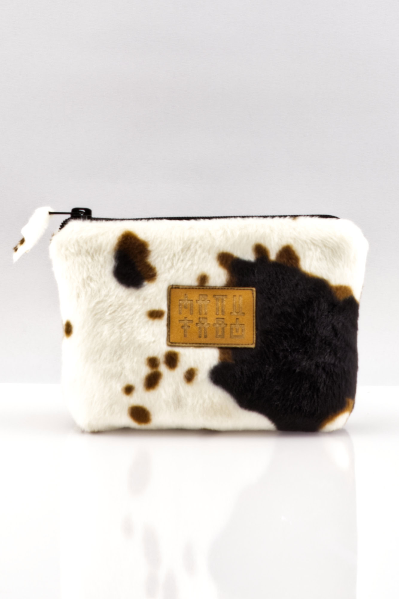 Manufabo Cosmetic Animal Bag with Faux Cowhide Pattern