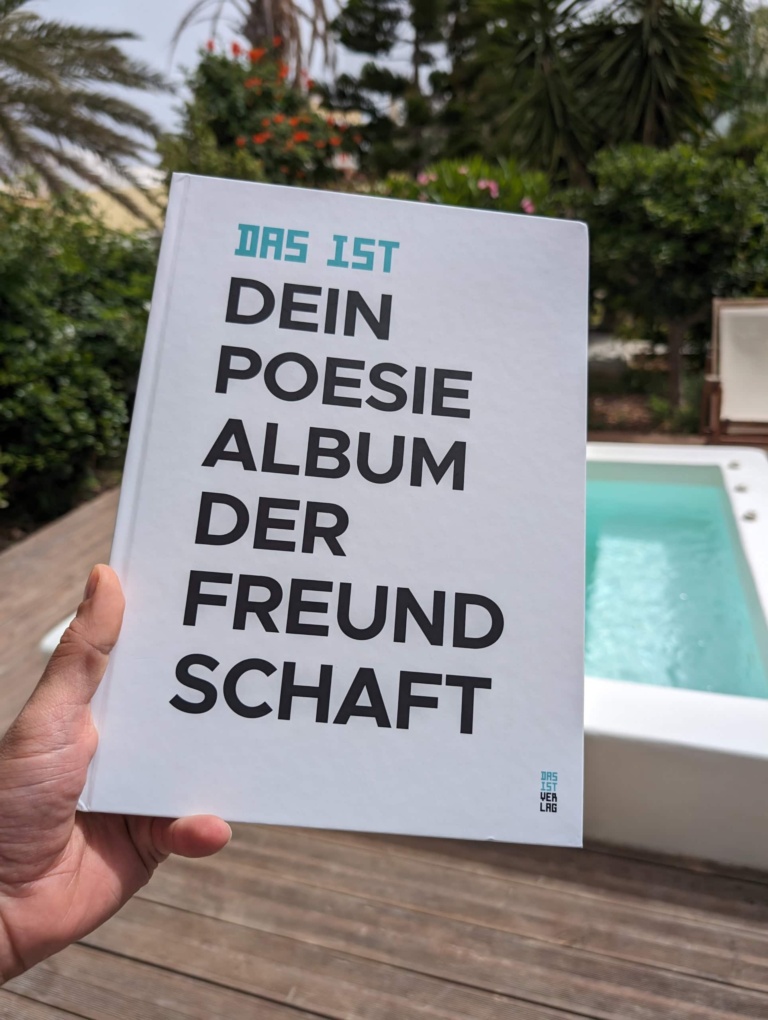 Geiles Freundebuch PdF am Pool